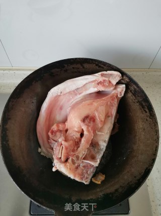鱼头泡饼的做法步骤：5