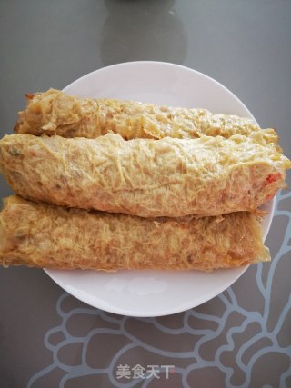 虾肉卷的做法步骤：9