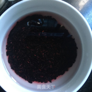 豆浆紫米粥的做法步骤：2