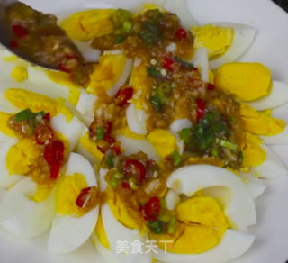 蒜泥鸡蛋的做法步骤：4
