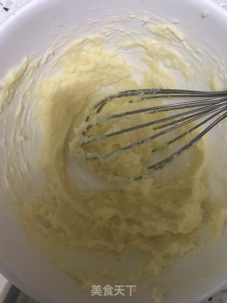酥皮叉烧包的做法步骤：7