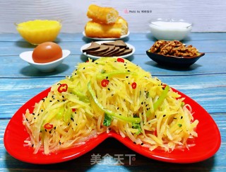 #酸爽开胃美食#酸辣土豆丝的做法步骤：13
