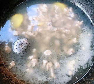 #酸爽开胃美食#番茄牛腩炖土豆的做法步骤：4
