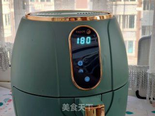 糖酥花生的做法步骤：6