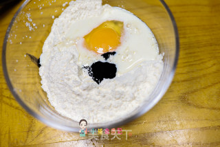 12个月以上辅食黑芝麻酱松饼的做法步骤：3