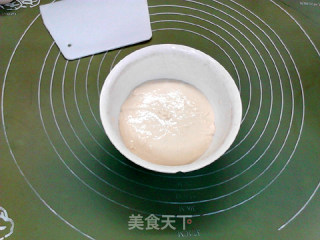 花生酱芝士火腿肠酸奶面包卷的做法步骤：4