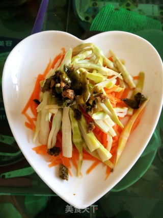 酸笋胡萝卜丝（凉拌菜）的做法步骤：4
