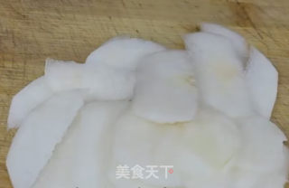 雪梨拌凉瓜的做法步骤：2