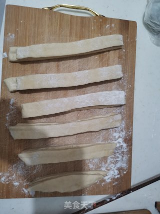 香酥油条的做法步骤：10