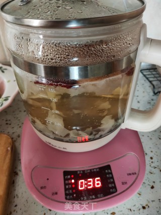 红枣银耳羹的做法步骤：6
