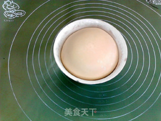 冷藏发酵牛肉热狗肠面包的做法步骤：6