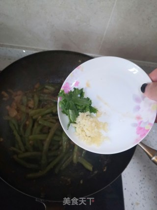 猪油炖长豆角的做法步骤：10
