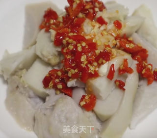 剁椒蒸芋仔的做法步骤：2