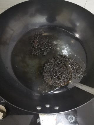 紫菜蛋花汤的做法步骤：3