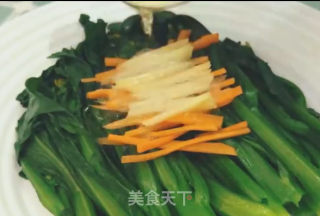 白灼菜心的做法步骤：3