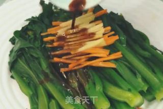 白灼菜心的做法步骤：4