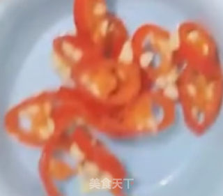 素炒油豆腐的做法步骤：3