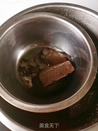 巧克力蛋糕的做法步骤：2