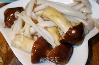 松茸炒小白菜的做法步骤：5