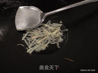 尖椒炒鸭心的做法步骤：4