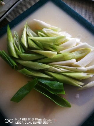 尖椒葱白拌磷虾的做法步骤：4