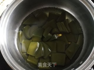 凉拌神仙豆腐的做法步骤：3