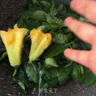 “凉菜”鸽肉拌人参苗的做法步骤：6