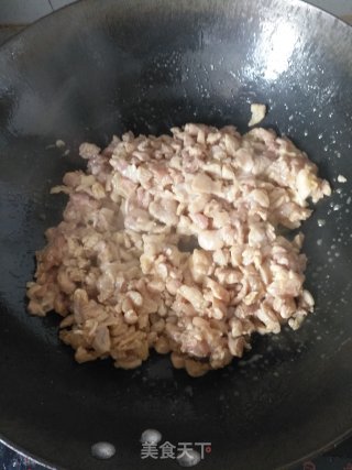 香菇鸡腿酱肉包的做法步骤：5