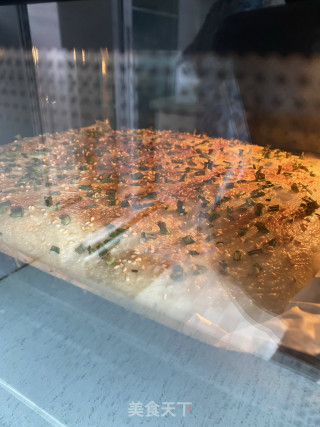 香葱肉松面包卷的做法步骤：10