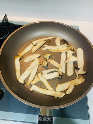 杏鲍菇牛肉的做法步骤：3