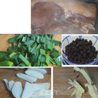豆豉炒腊肉的做法步骤：1