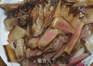 豆豉炒腊肉的做法步骤：2