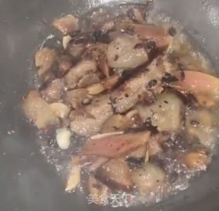 豆豉炒腊肉的做法步骤：5