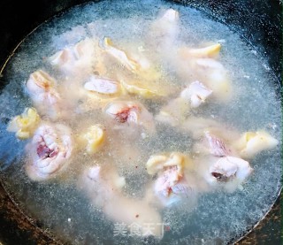 鸡腿茄子焖面的做法步骤：3