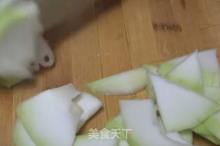 清炒葫芦片的做法步骤：1