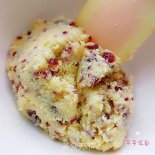 蔓越莓椰蓉面包的做法步骤：3