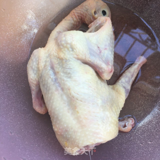 灵芝羊肚菌炖鸽子的做法步骤：3