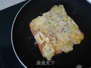 鸡蛋煎全麦面包的做法步骤：4