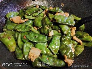肉烧扁豆的做法步骤：9