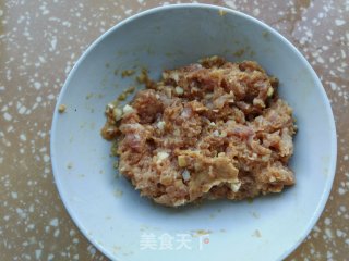 丝瓜酿肉的做法步骤：2