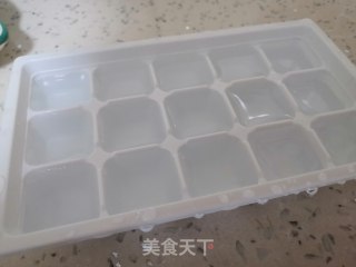 彩色水果冰块饮的做法步骤：2