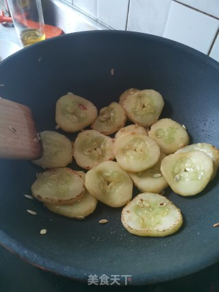 煎黄瓜的做法步骤：4