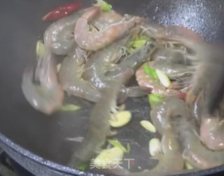 炒大虾的做法步骤：4