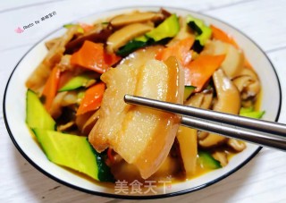香菇炒五花肉#五花肉#的做法步骤：14
