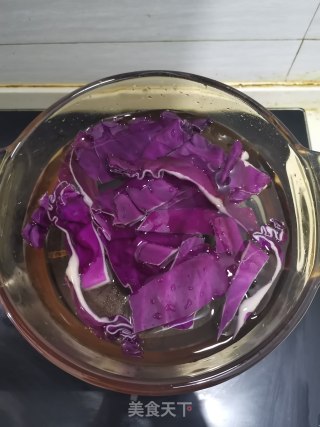 蜜豆粉凉粉的做法步骤：1
