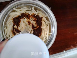 蒸土豆酱的做法步骤：2