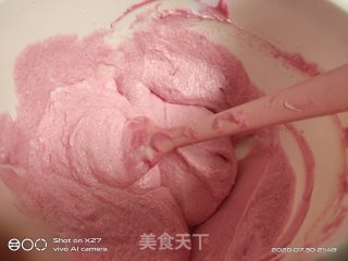火龙果慕斯蛋糕的做法步骤：11