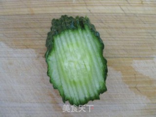 简单盘饰之黄瓜的做法步骤：12