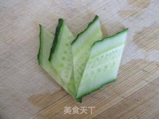 简单盘饰之黄瓜的做法步骤：13