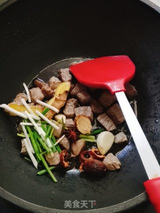 土豆炖牛肉的做法步骤：6
